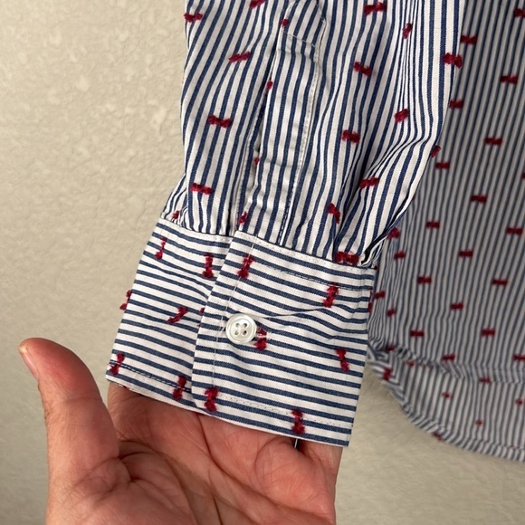 GAP Blue & White Stripe Embroidered Bow Button Down Long Sleeve Top Size Medium - Picture 2 of 5